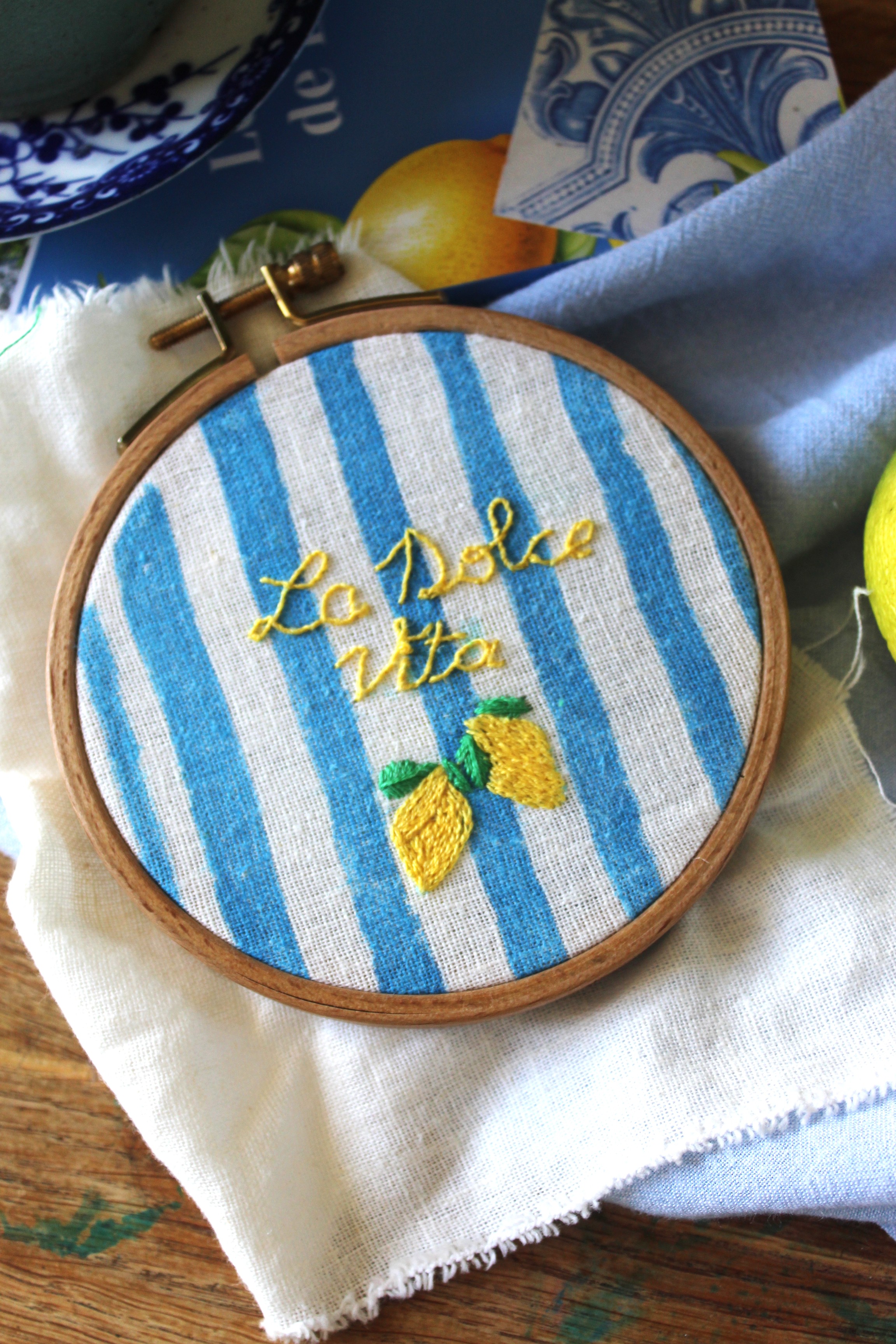 Broderie du mois d'août